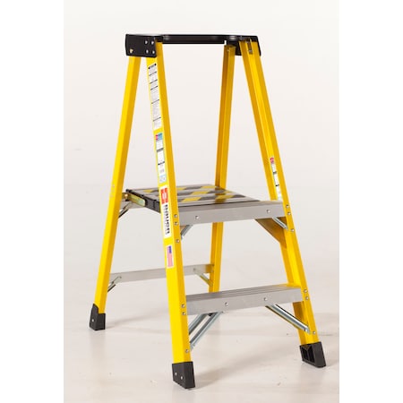 Bauer Ladder 4 ft. Fiberglass Stepladder, 375 lbs. Capacity 35104